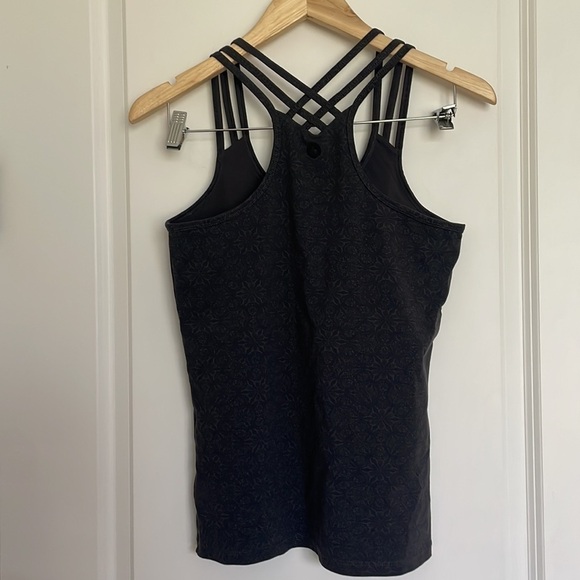 Marmot Women’s Strappy Athletic Patterned Tank Top  Black M - Picture 5 of 9